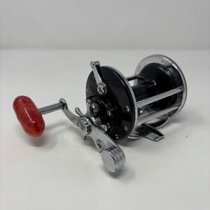Penn No. 155 Beachmaster Conventional Saltwater Fishing Reel USA Red Knob